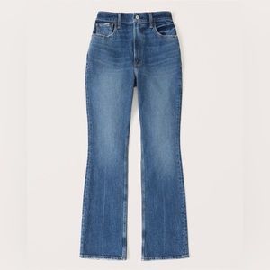Abercrombie Ultra High Rise Vintage Flare Jean - size 25 short
